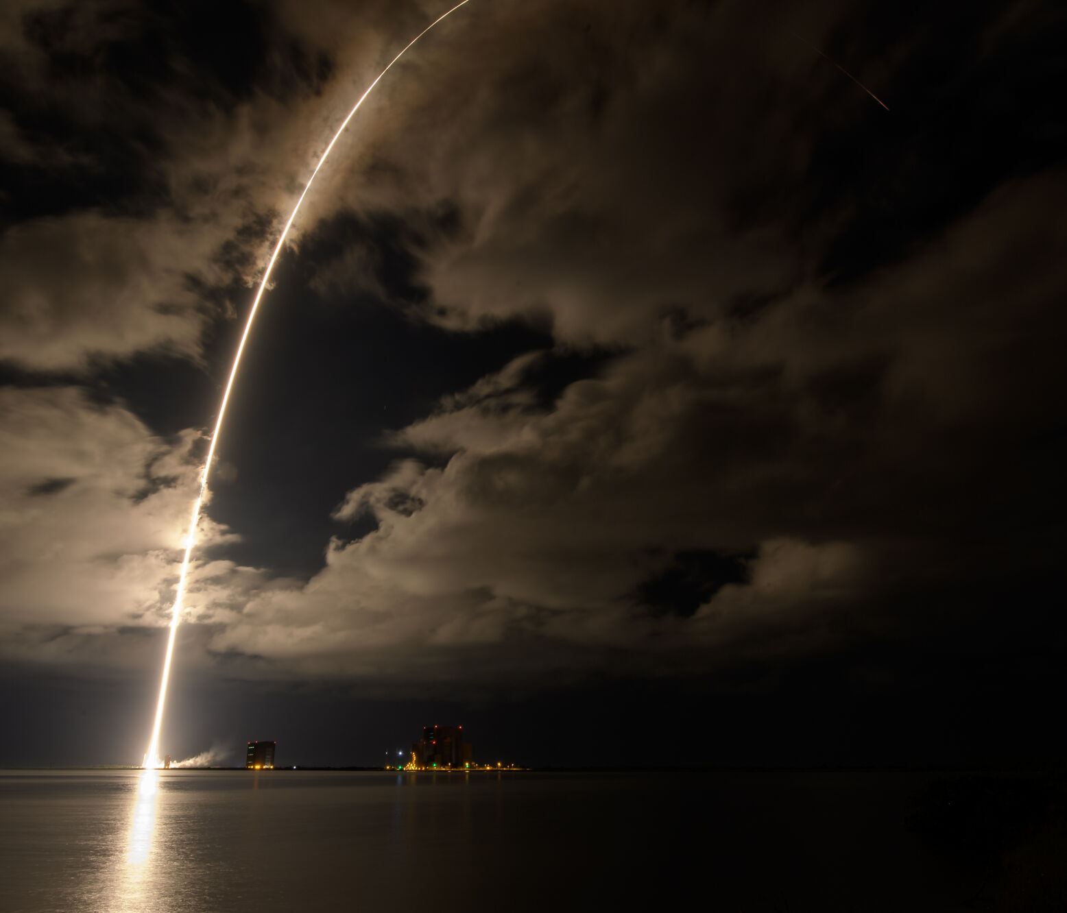 UCF alumnus and physics professor team up on NASA mission